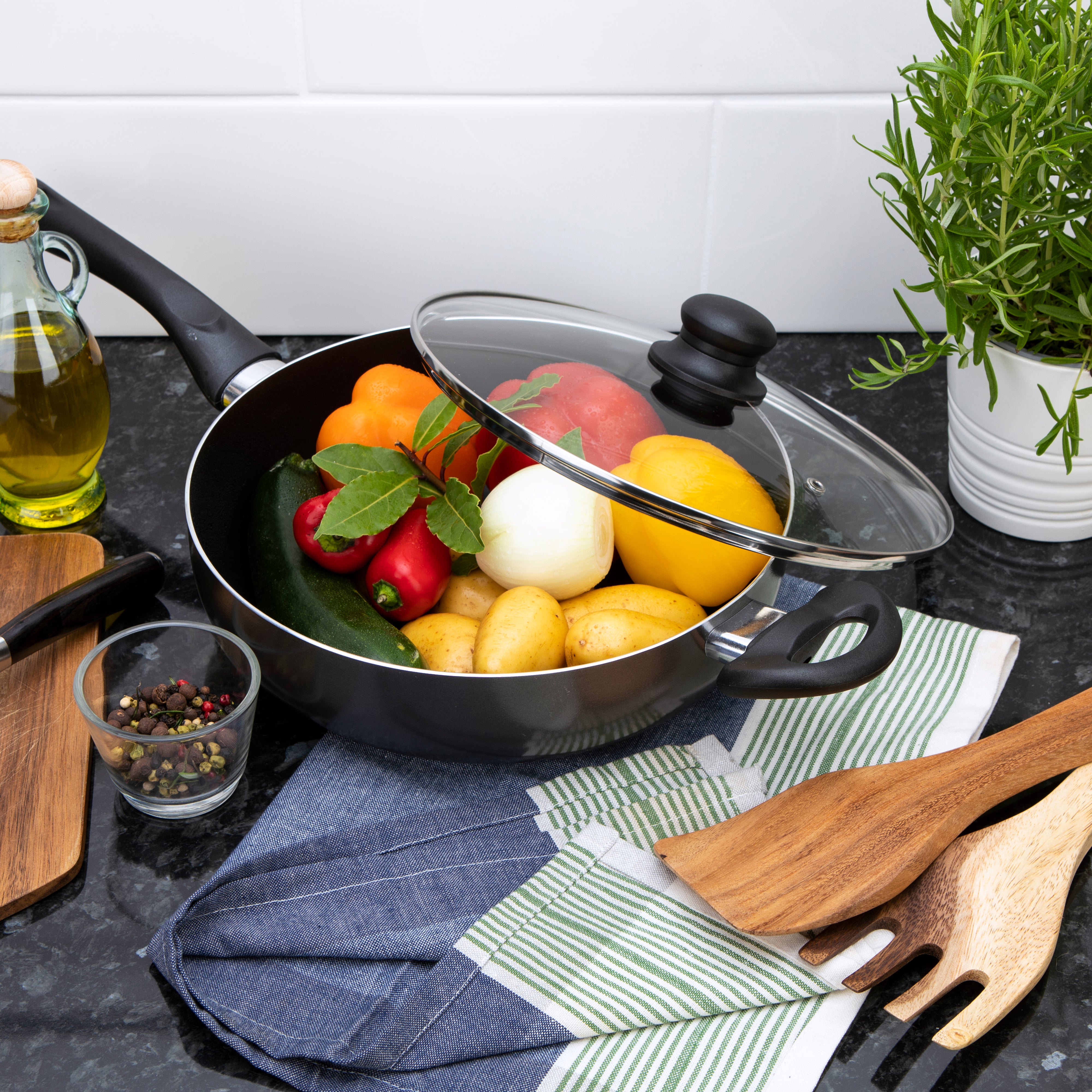 28cm Non-Stick Deep Fry Pan & Glass Lid